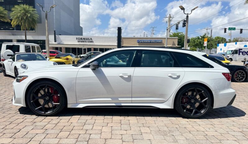 2024 Audi RS 6 Avant 4.0T quattro performance full