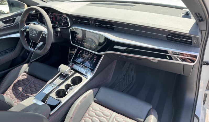 2024 Audi RS 6 Avant 4.0T quattro performance full