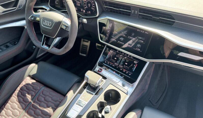 2024 Audi RS 6 Avant 4.0T quattro performance full