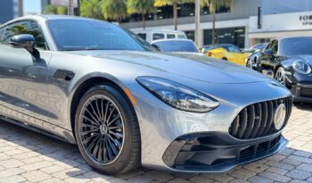 2025 Mercedes-Benz AMG GT 43 full