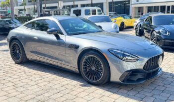 2025 Mercedes-Benz AMG GT 43 full