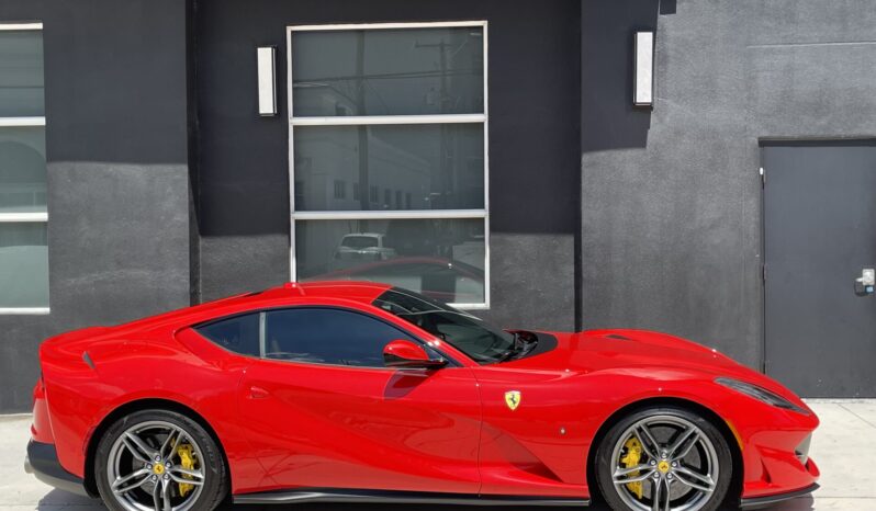 2019 Ferrari 812 Superfast full