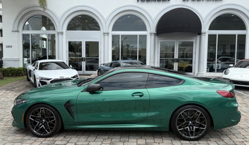 BMW M8 Competition full