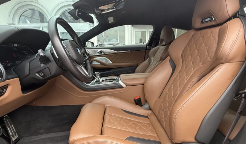 BMW M8 Competition full