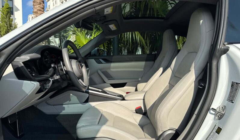 2022 Porsche 911 Carrera full