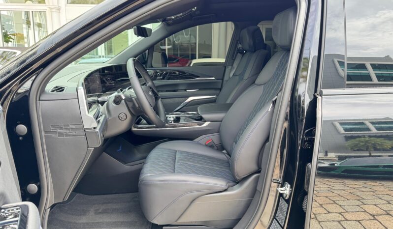 2025 Cadillac Escalade IQ Sport 1 full