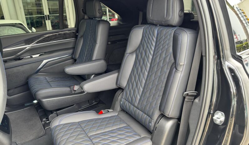 2025 Cadillac Escalade IQ Sport 1 full