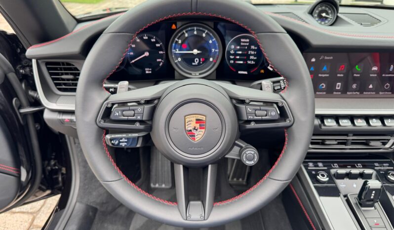 2024 Porsche 911 Carrera 4S Cabriolet full