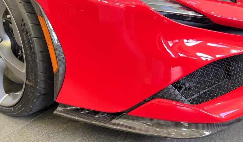 2022 Ferrari SF90 Stradale full