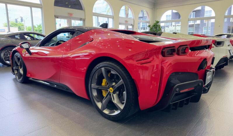 2022 Ferrari SF90 Stradale full