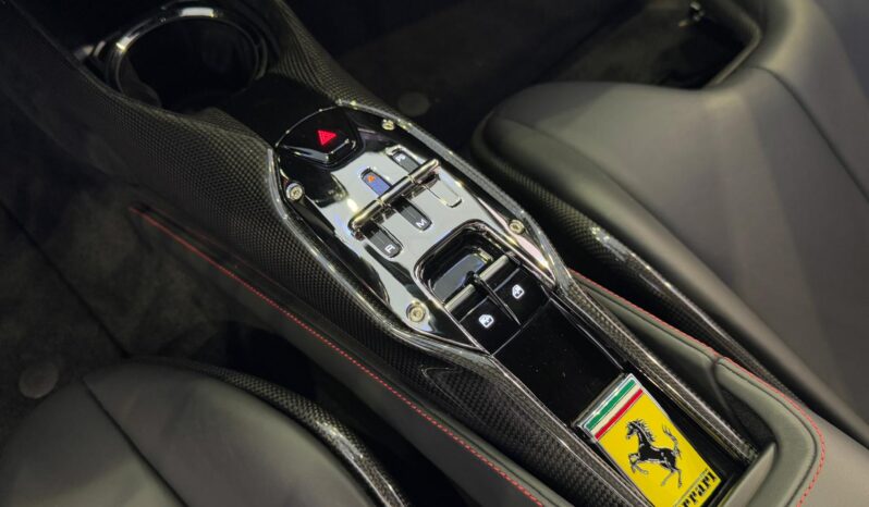 2022 Ferrari SF90 Stradale full