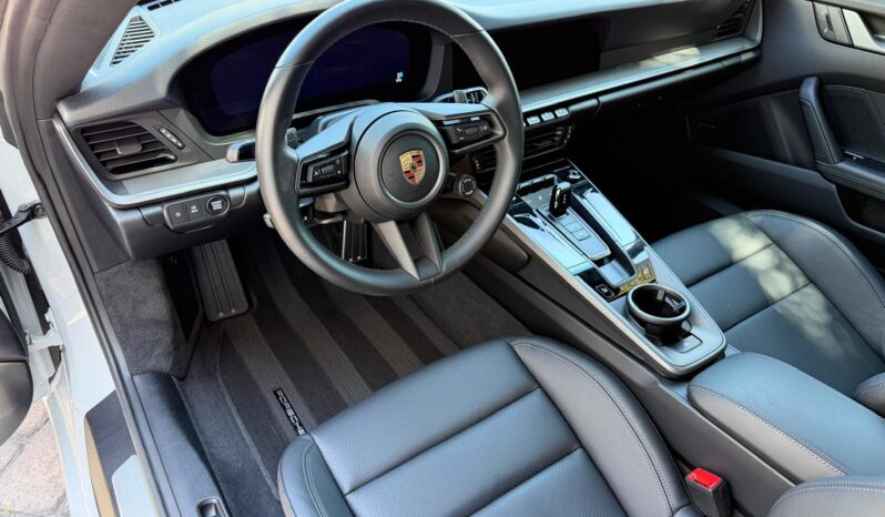 2025 Porsche 911 Carrera full