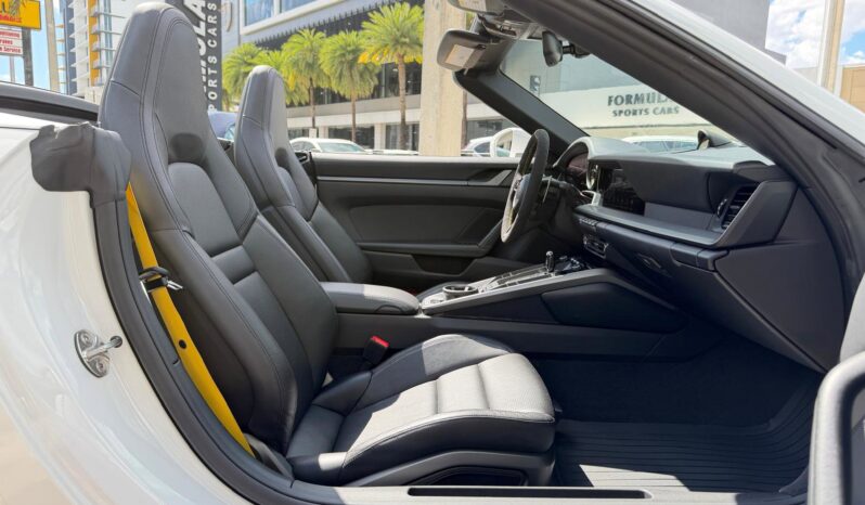 2023 Porsche 911 Carrera Cabriolet full