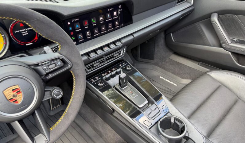 2023 Porsche 911 Carrera Cabriolet full