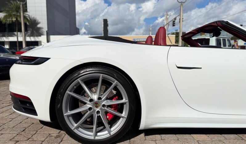 2024 Porsche 911 Carrera 4S Cabriolet full