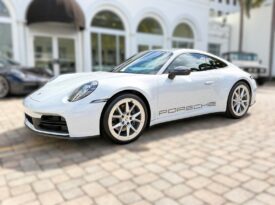 2025 Porsche 911 Carrera