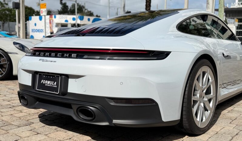 2025 Porsche 911 Carrera full