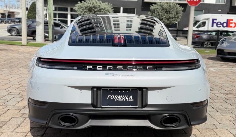 2025 Porsche 911 Carrera full