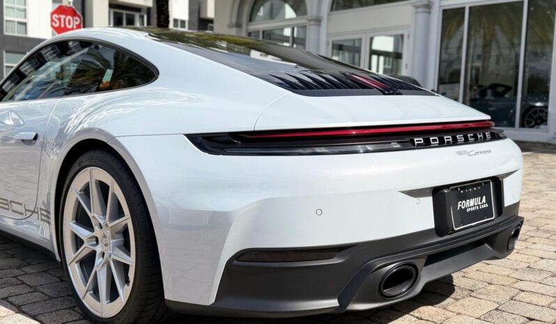 2025 Porsche 911 Carrera full
