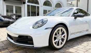 2025 Porsche 911 Carrera full