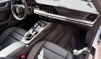 2025 Porsche 911 Carrera full