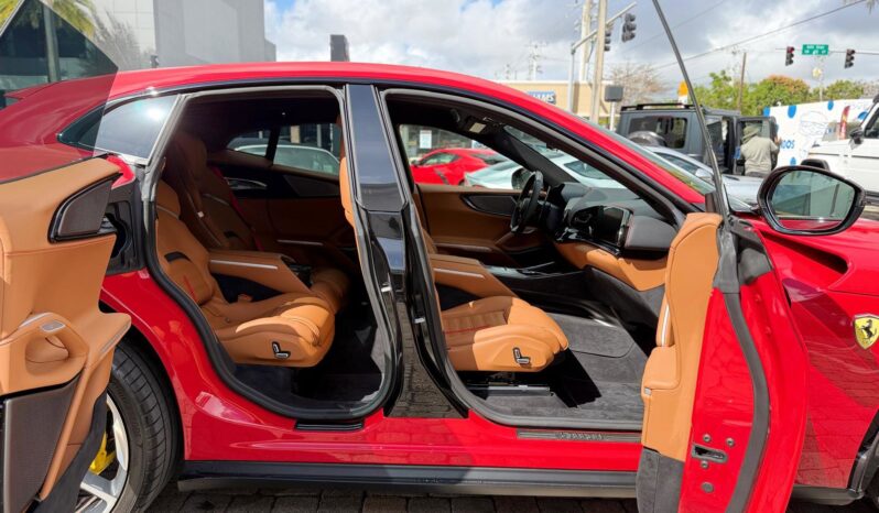 2025 Ferrari Purosangue full