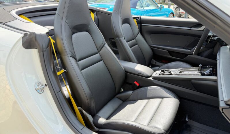 2023 Porsche 911 Carrera Cabriolet full