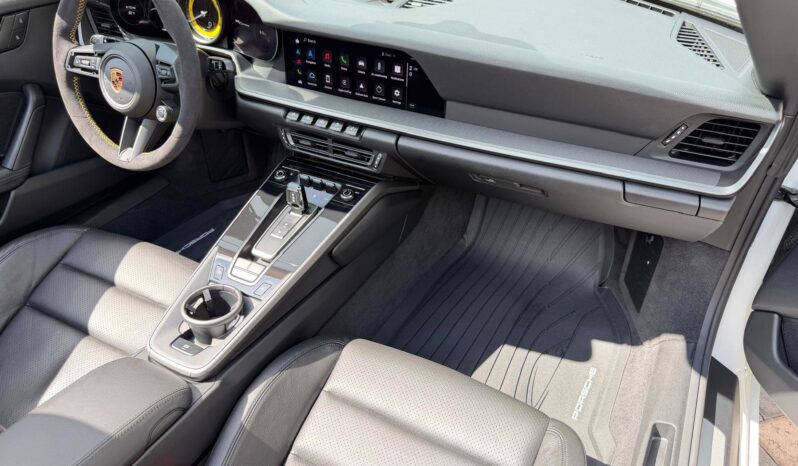 2023 Porsche 911 Carrera Cabriolet full