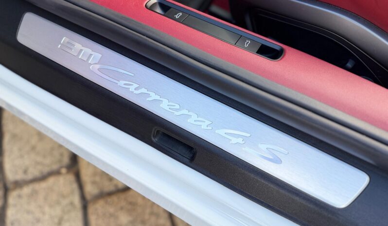 2024 Porsche 911 Carrera 4S Cabriolet full