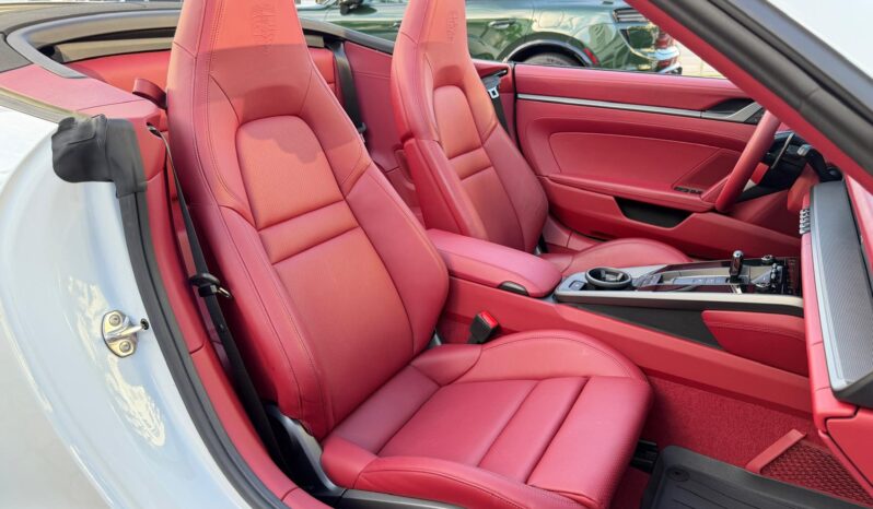 2024 Porsche 911 Carrera 4S Cabriolet full