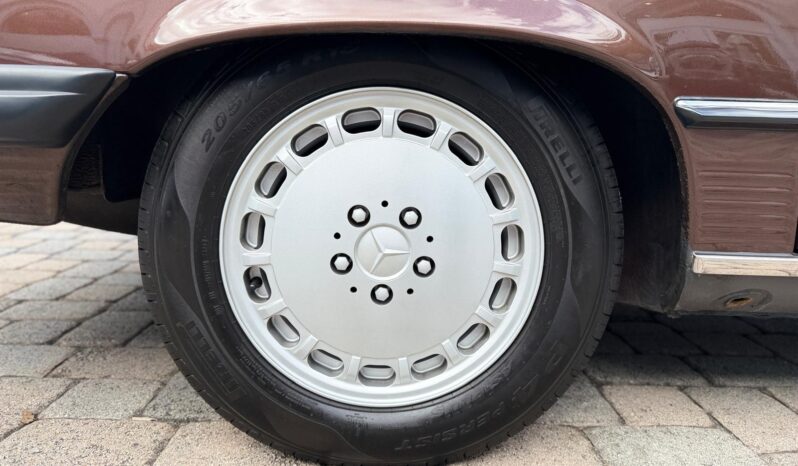 1985 Mercedes SL Class 380 SL full