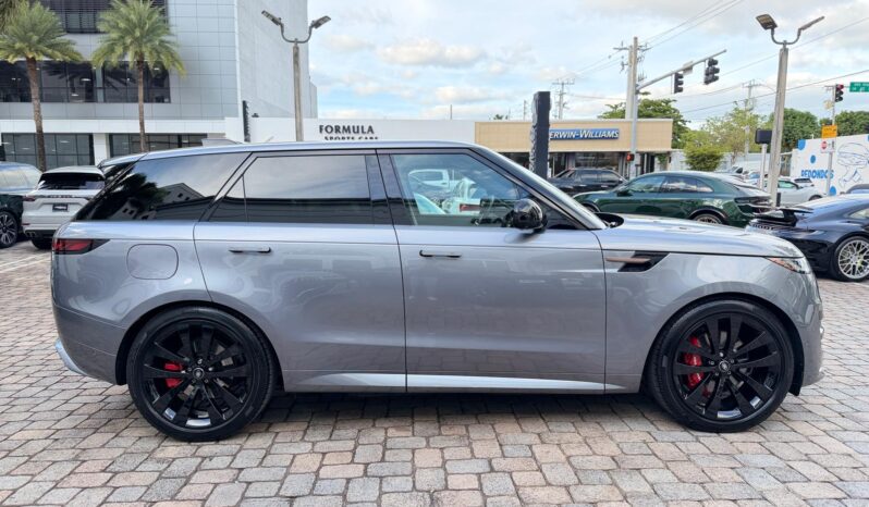 2025 Land Rover Range Rover Sport P460e PHEV Dynamic SE full