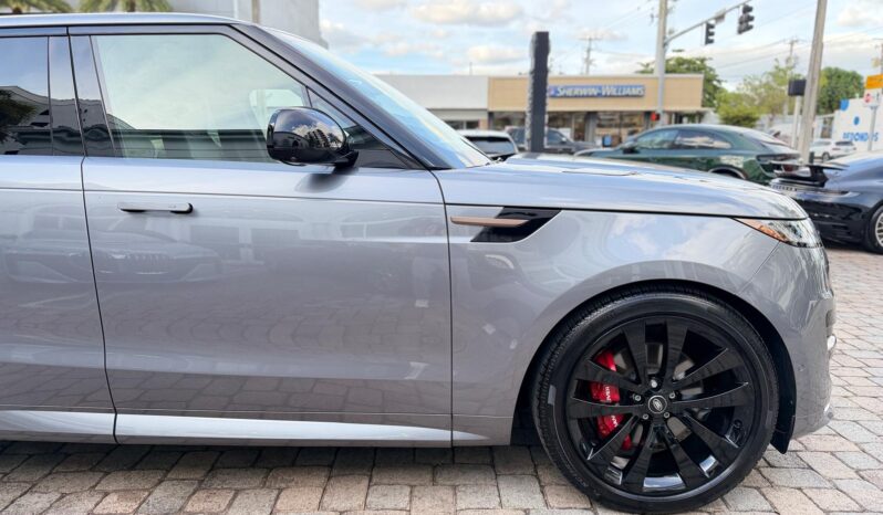 2025 Land Rover Range Rover Sport P460e PHEV Dynamic SE full