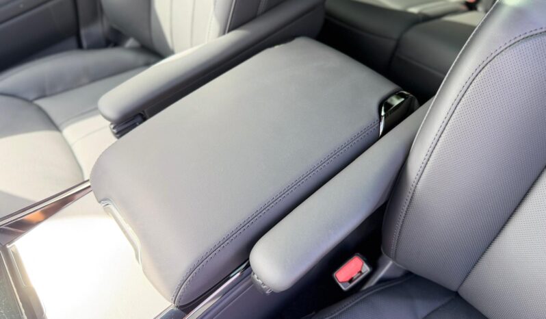 2025 Land Rover Range Rover Sport P460e PHEV Dynamic SE full