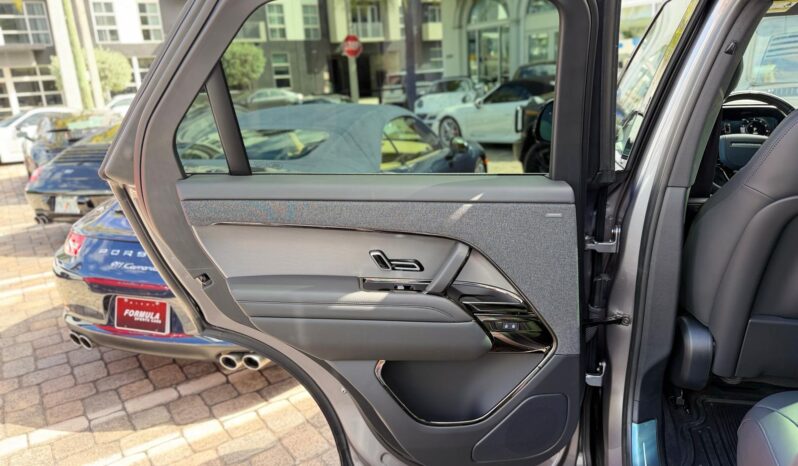 2025 Land Rover Range Rover Sport P460e PHEV Dynamic SE full