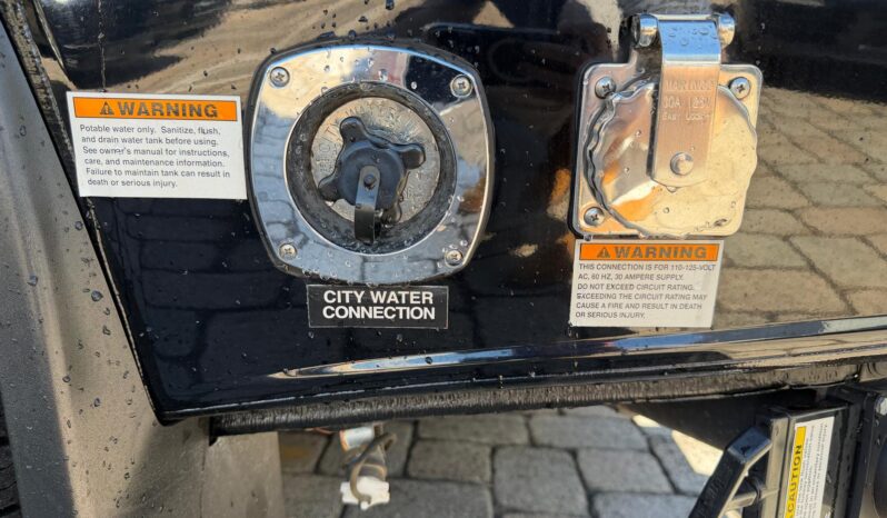 2020 Mercedes-Benz Sprinter Cargo Van 2500 V6 144″ full