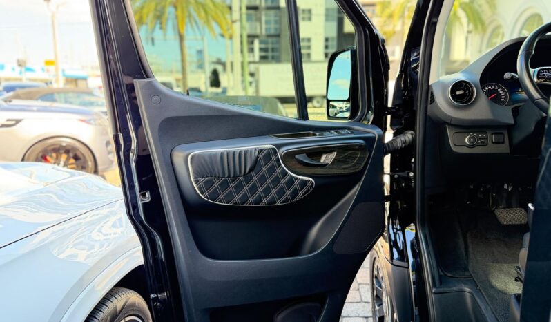 2020 Mercedes-Benz Sprinter Cargo Van 2500 V6 144″ full