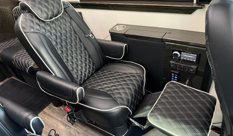 2020 Mercedes-Benz Sprinter Cargo Van 2500 V6 144″ full