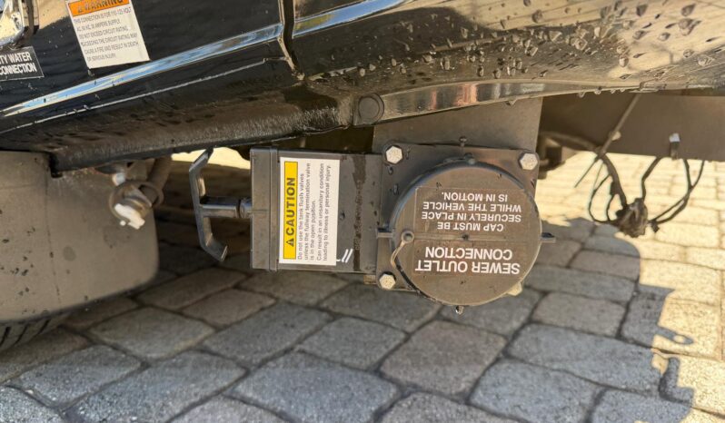 2020 Mercedes-Benz Sprinter Cargo Van 2500 V6 144″ full