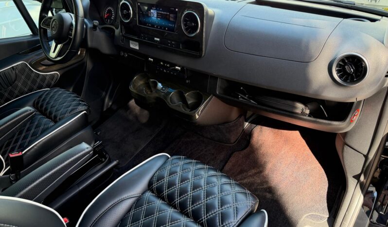 2020 Mercedes-Benz Sprinter Cargo Van 2500 V6 144″ full