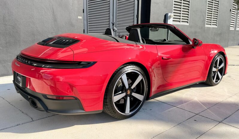 2025 Porsche 911 Carrera Cabriolet full
