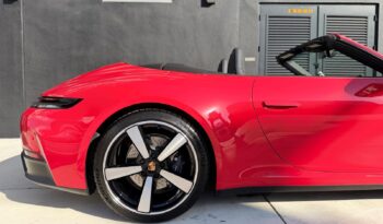2025 Porsche 911 Carrera Cabriolet full