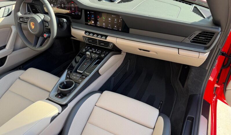 2025 Porsche 911 Carrera Cabriolet full