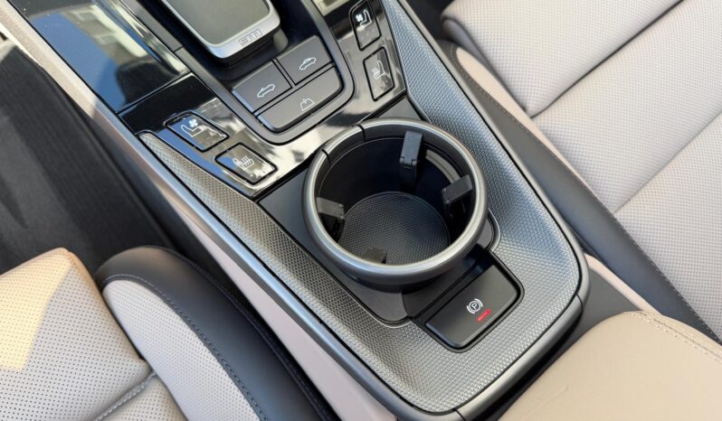 2025 Porsche 911 Carrera Cabriolet full