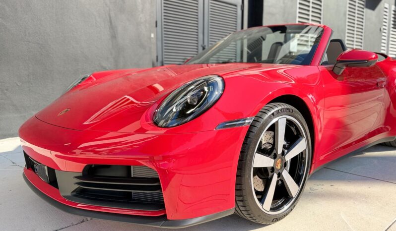 2025 Porsche 911 Carrera Cabriolet full
