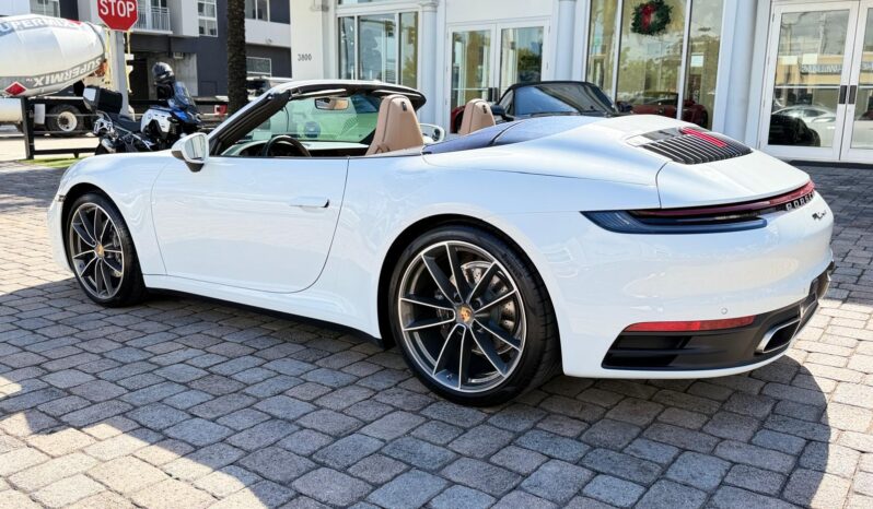 2024 Porsche 911 Carrera Cabriolet full