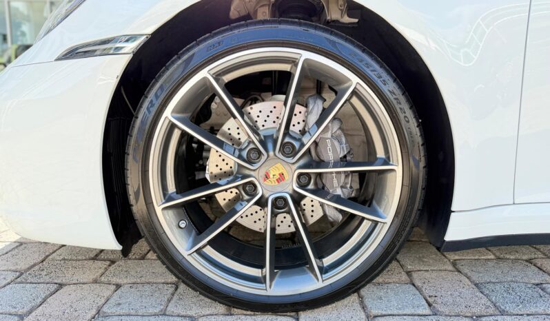 2024 Porsche 911 Carrera Cabriolet full