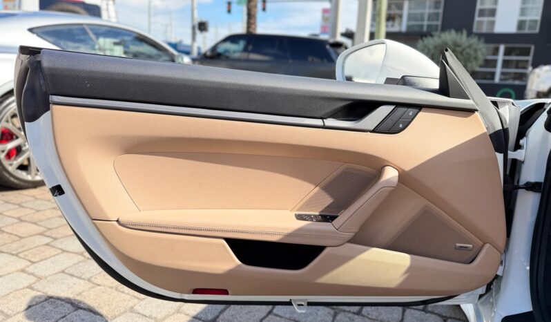 2024 Porsche 911 Carrera Cabriolet full