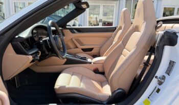 2024 Porsche 911 Carrera Cabriolet full