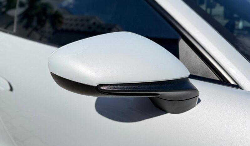 2025 Porsche 911 Carrera full